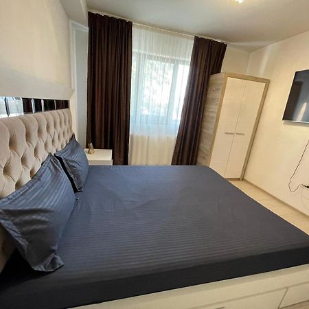 Discret Apartament One Targoviste Zewnętrze zdjęcie