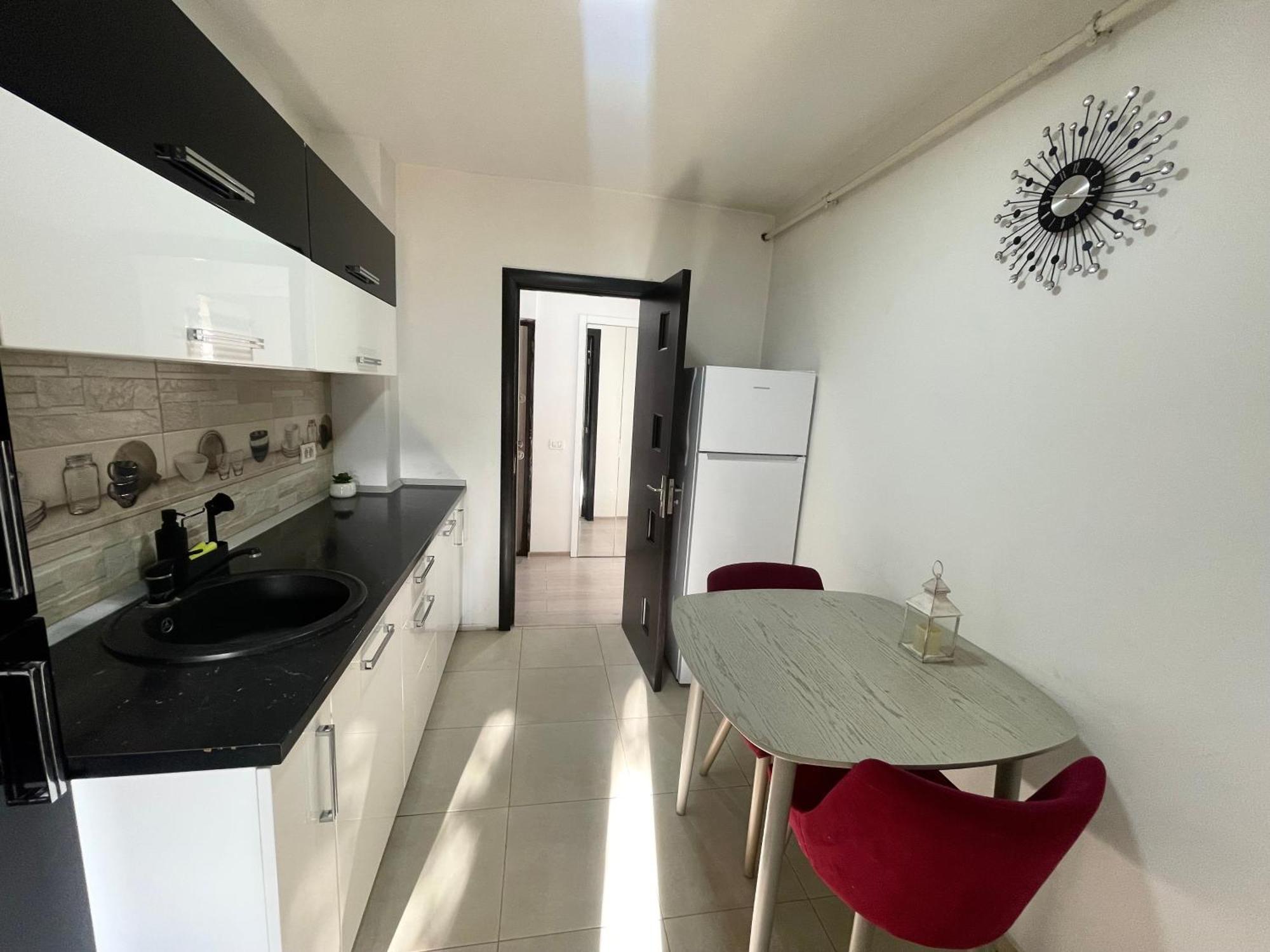 Discret Apartament One Targoviste Zewnętrze zdjęcie