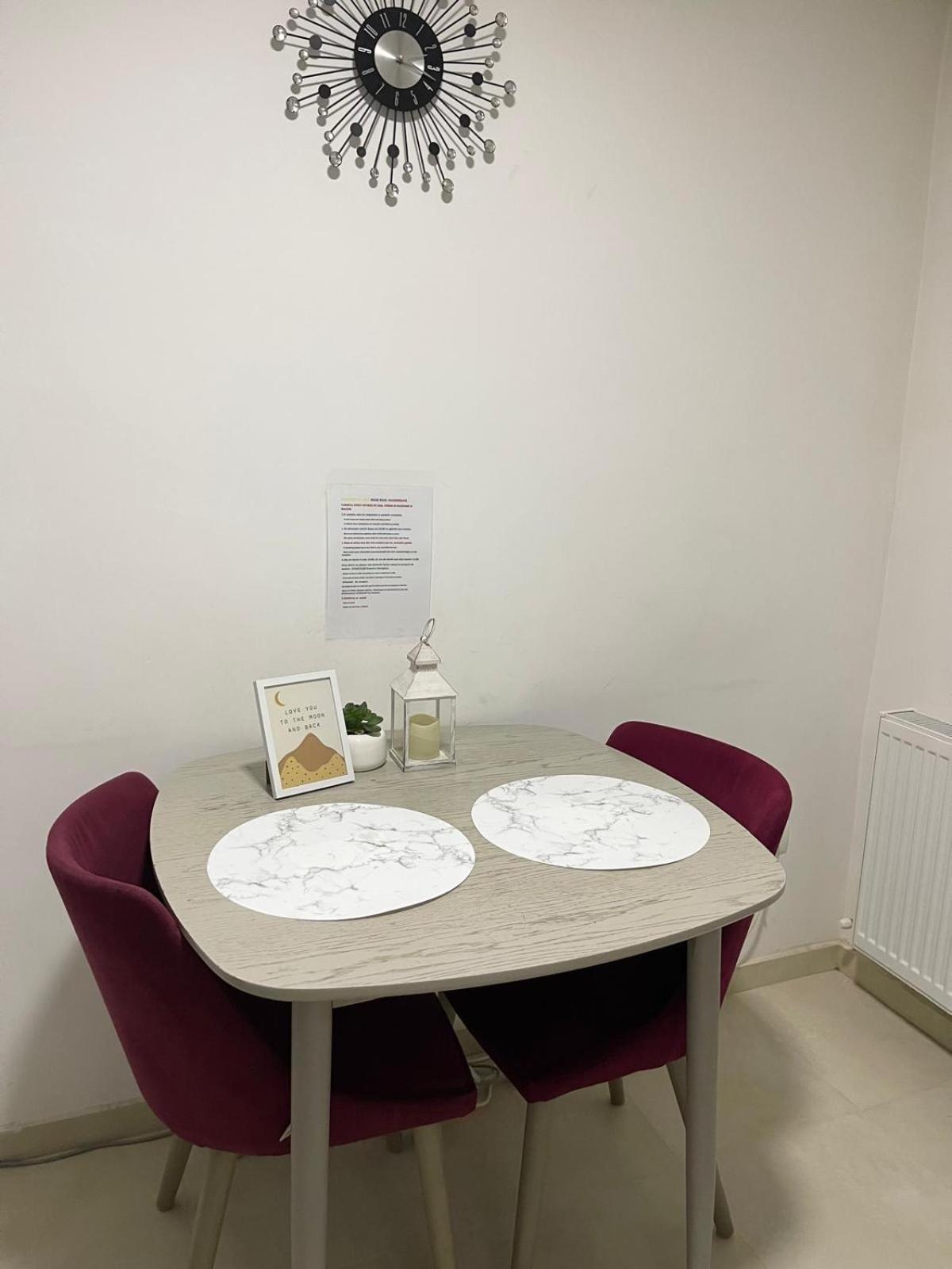 Discret Apartament One Targoviste Zewnętrze zdjęcie